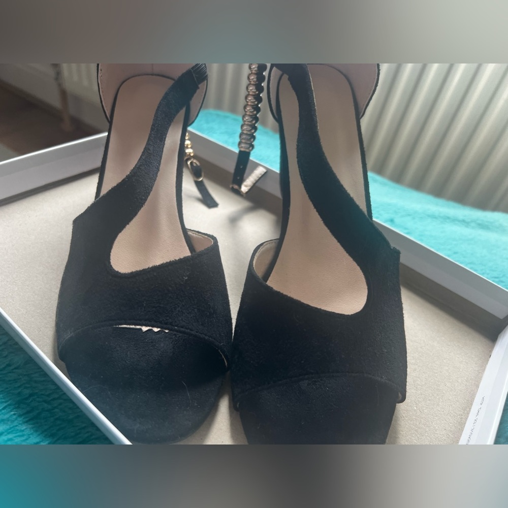 Minimalist Chunky Heeled Ankle Strap Sandals, Black Faux , open toe - Picture 2 of 6